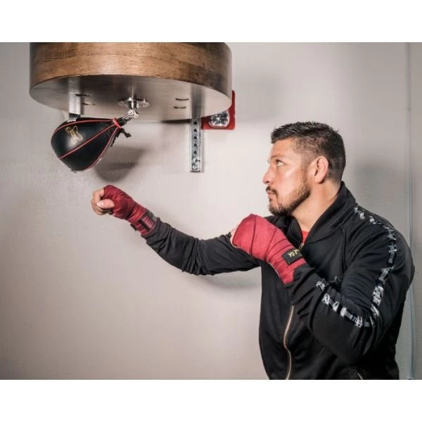 TITLE Gyro Balanced Leather Speed Bag - Image 2