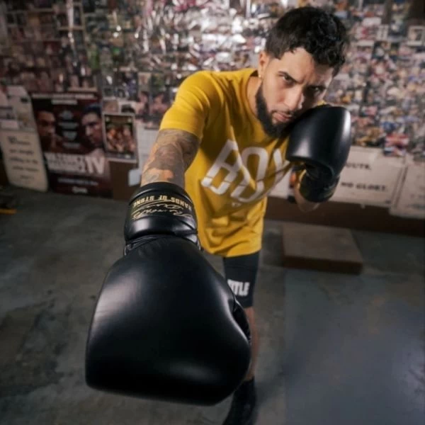 TITLE Boxing Roberto Duran Leather Sparring Gloves - Lace - Image 5